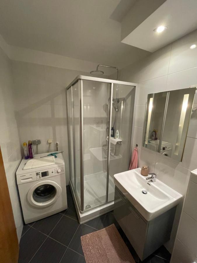 Dis Apartment Varazdin Bagian luar foto
