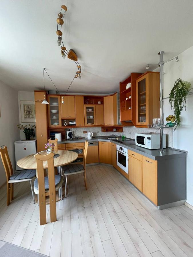 Dis Apartment Varazdin Bagian luar foto